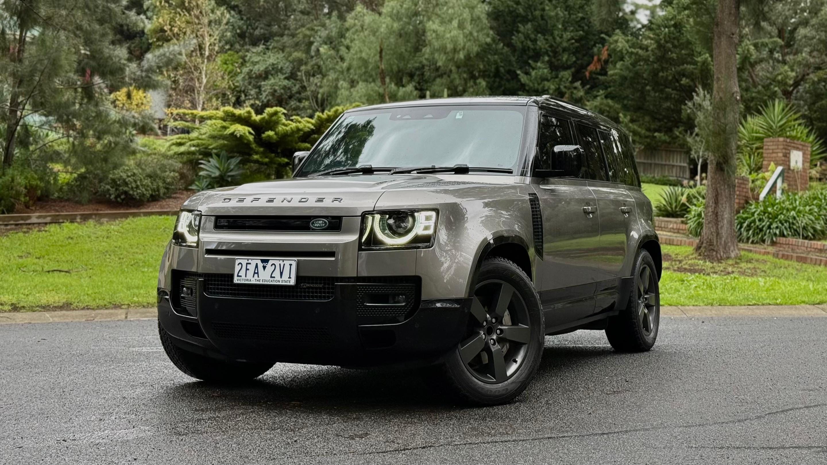 Land Rover DEFENDER 2023 in 