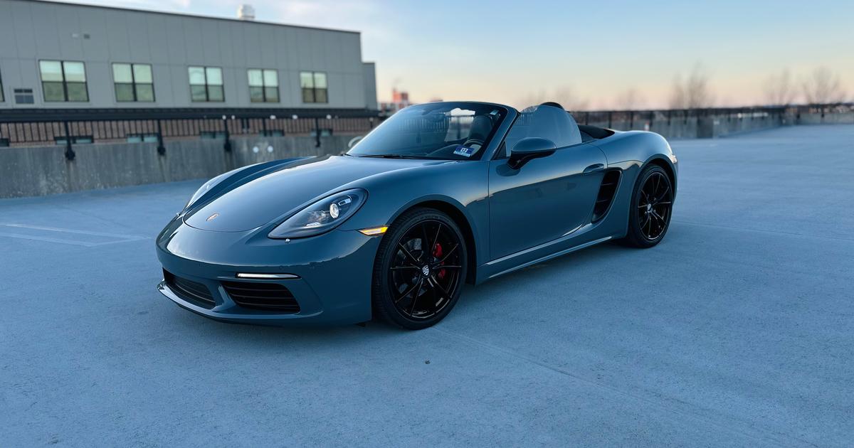 【撮影用 車両レンタル】Porsche 718 Boxster Porsche 718 Boxster 2018 rental in Elizabeth, NJ by Thunder