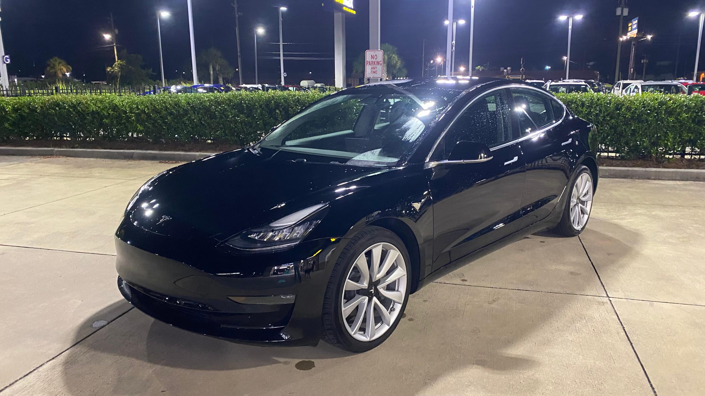 Tesla Model 3 2020 in Dubuque, IA