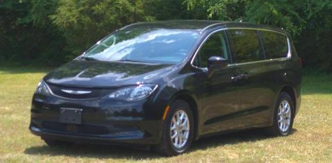 Chrysler Voyager 2023