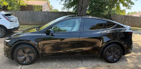 Tesla Model Y 2026