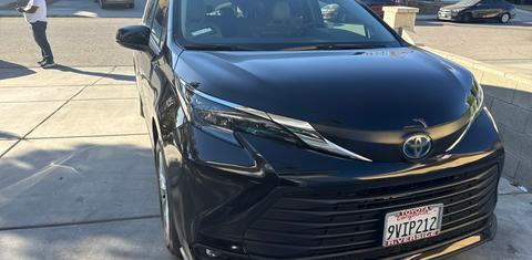 Toyota Sienna 2025