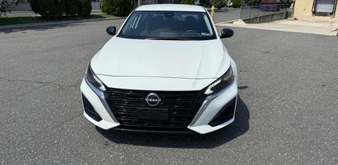 Nissan Altima 2025