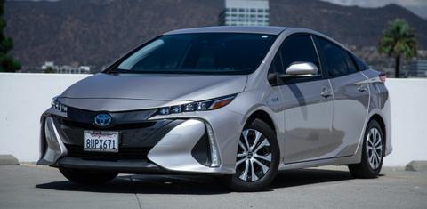 Toyota Prius Prime 2021