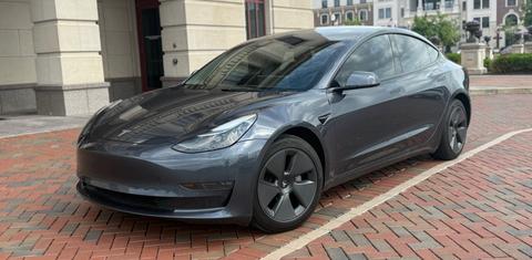 Tesla Model 3 2022