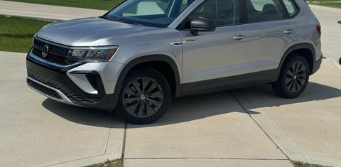 Volkswagen Taos 2024