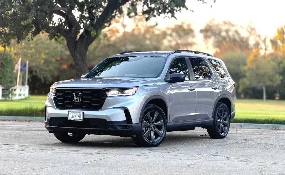 Honda Pilot 2025 in Oakland, CA