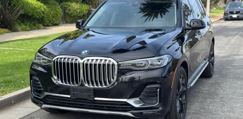 BMW X7 2021