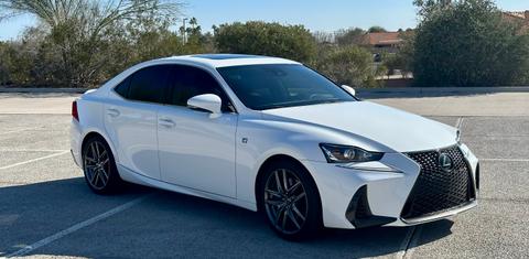 Lexus IS 2018