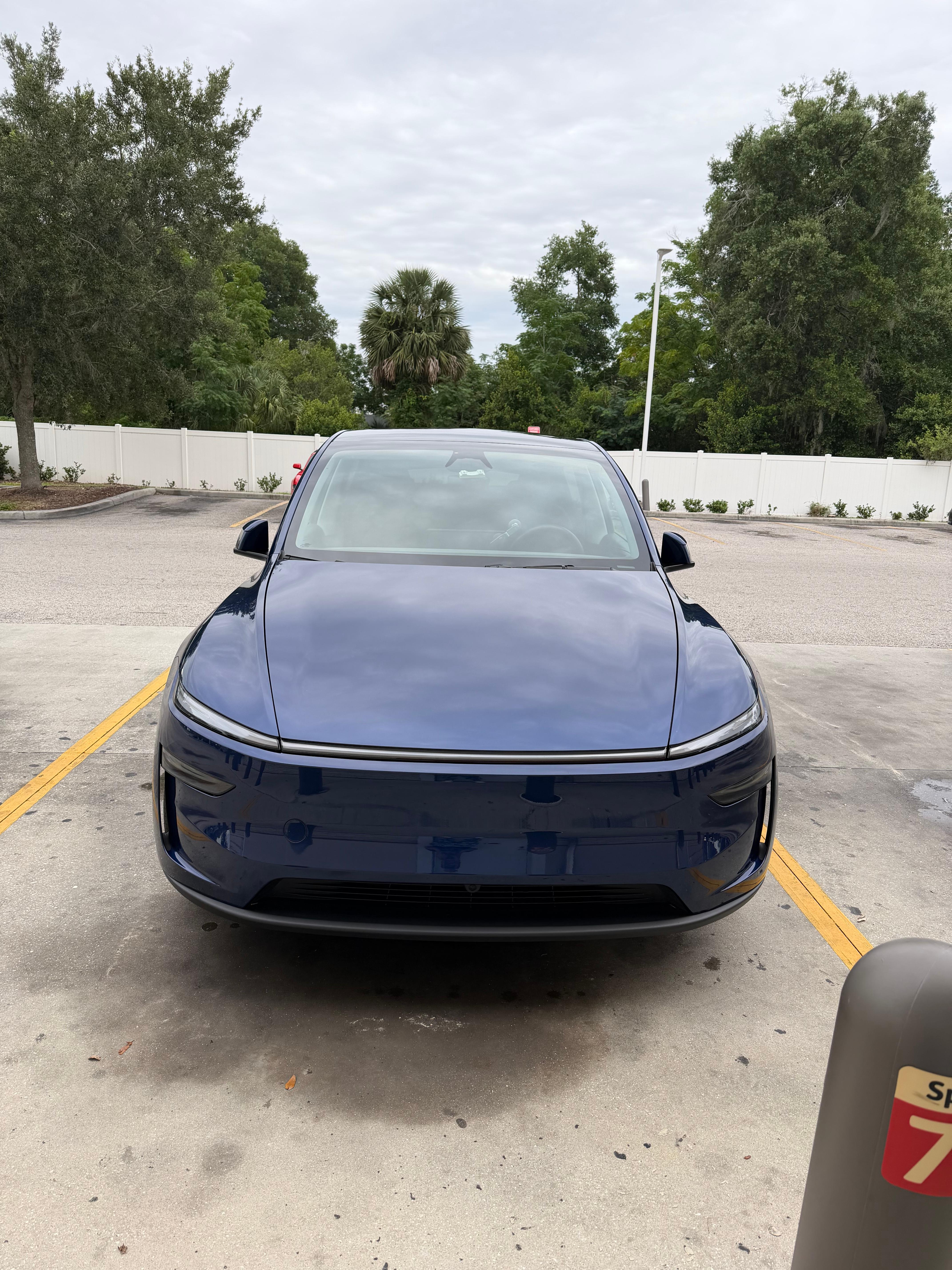 Tesla Model Y 2026 in Zellwood, FL