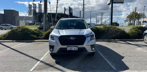 Subaru FORESTER 2023