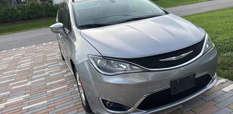 Chrysler Pacifica 2020