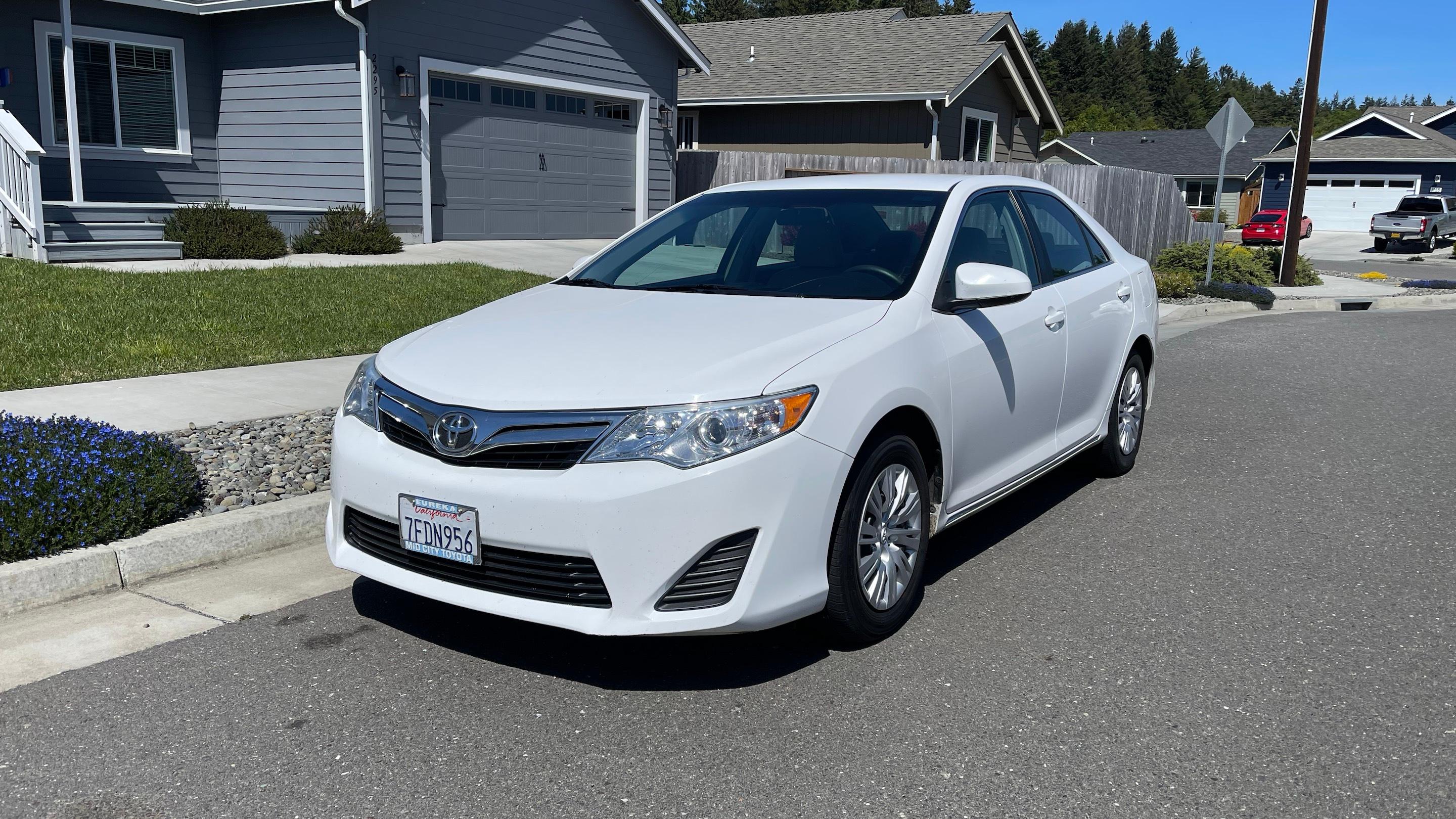 Toyota Camry 2014 in McKinleyville, CA