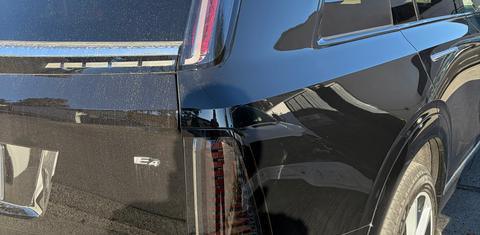 Cadillac VISTIQ 2026