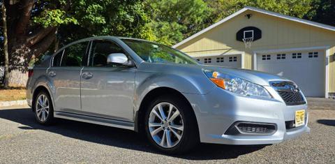 Subaru Legacy 2014