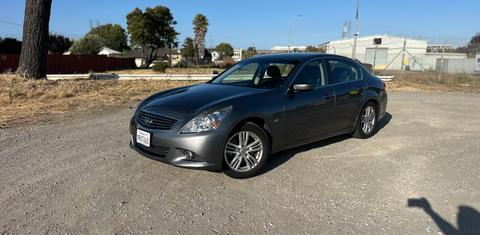 INFINITI Q40 2015