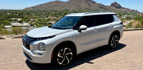 Mitsubishi Outlander 2024