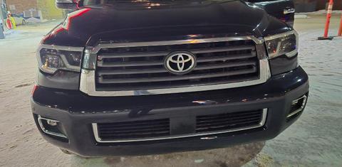 Toyota Sequoia 2018