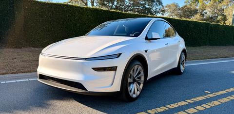 Tesla Model Y 2026