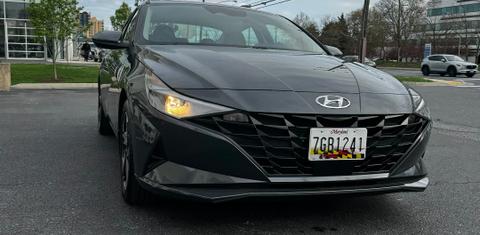 Hyundai Elantra 2023