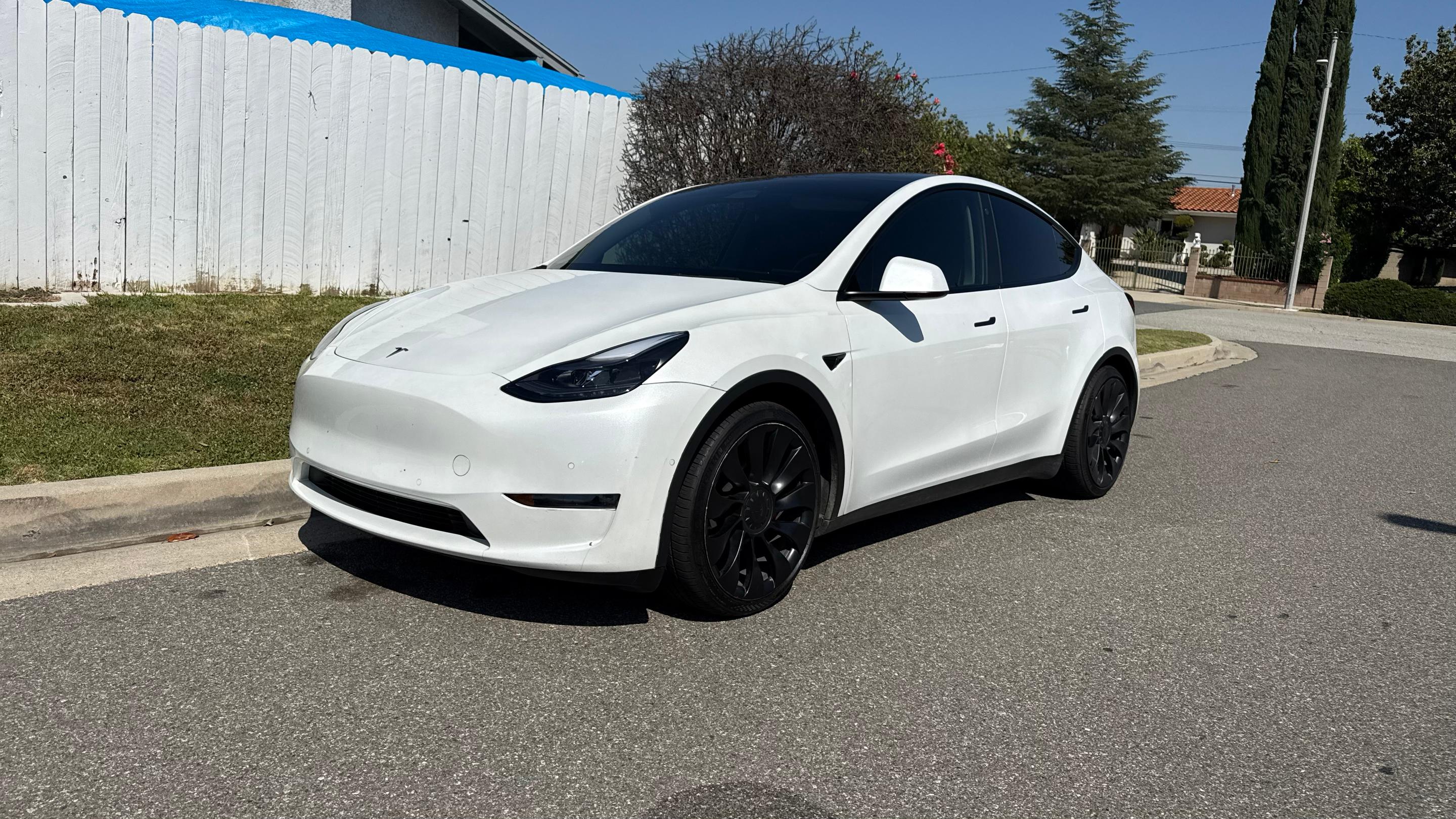 Tesla Model Y 2022 in West Covina, CA