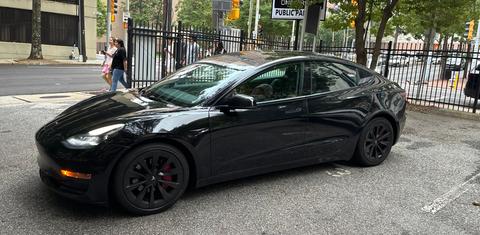 Tesla Model 3 2023