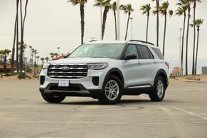 Ford Explorer 2025 in Los Angeles