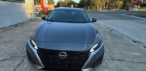 Nissan Altima 2024