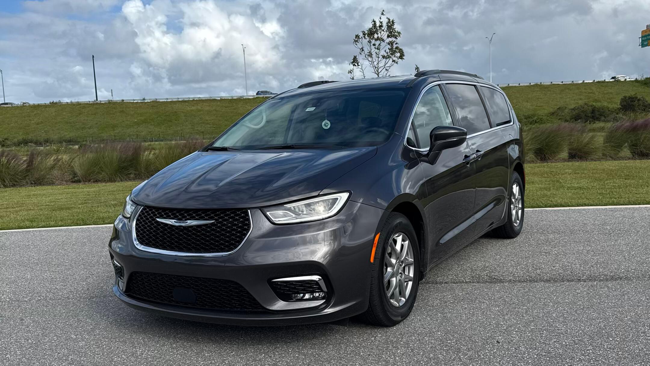 Chrysler Pacifica 2021 in 