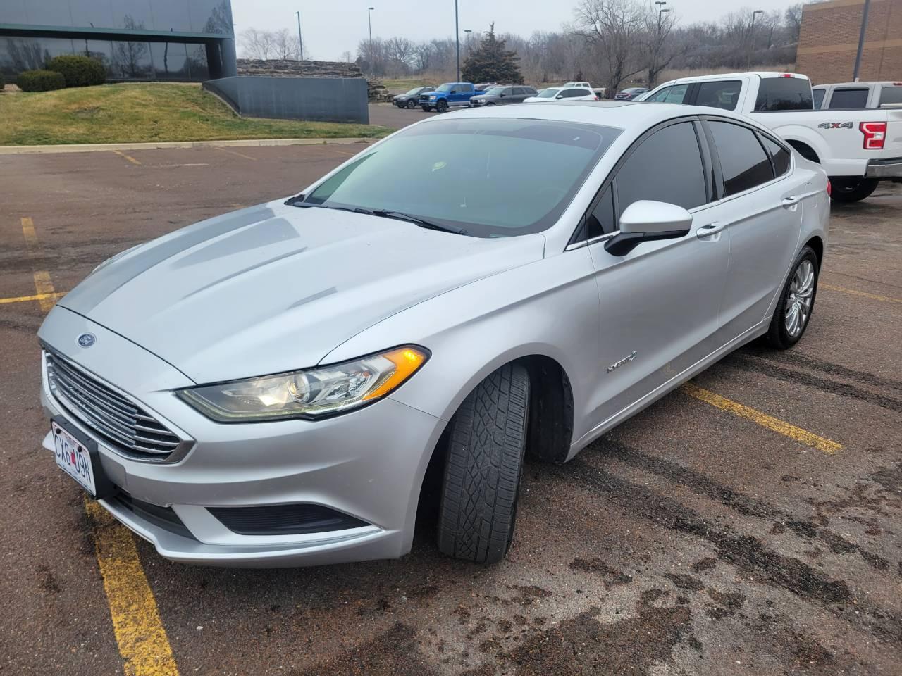 Ford Fusion Hybrid 2017 in Kansas City, MO