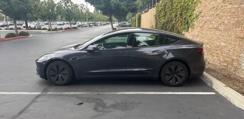 Tesla Model 3 2025