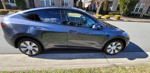 Tesla Model Y 2023