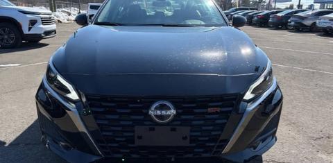 Nissan Altima 2025