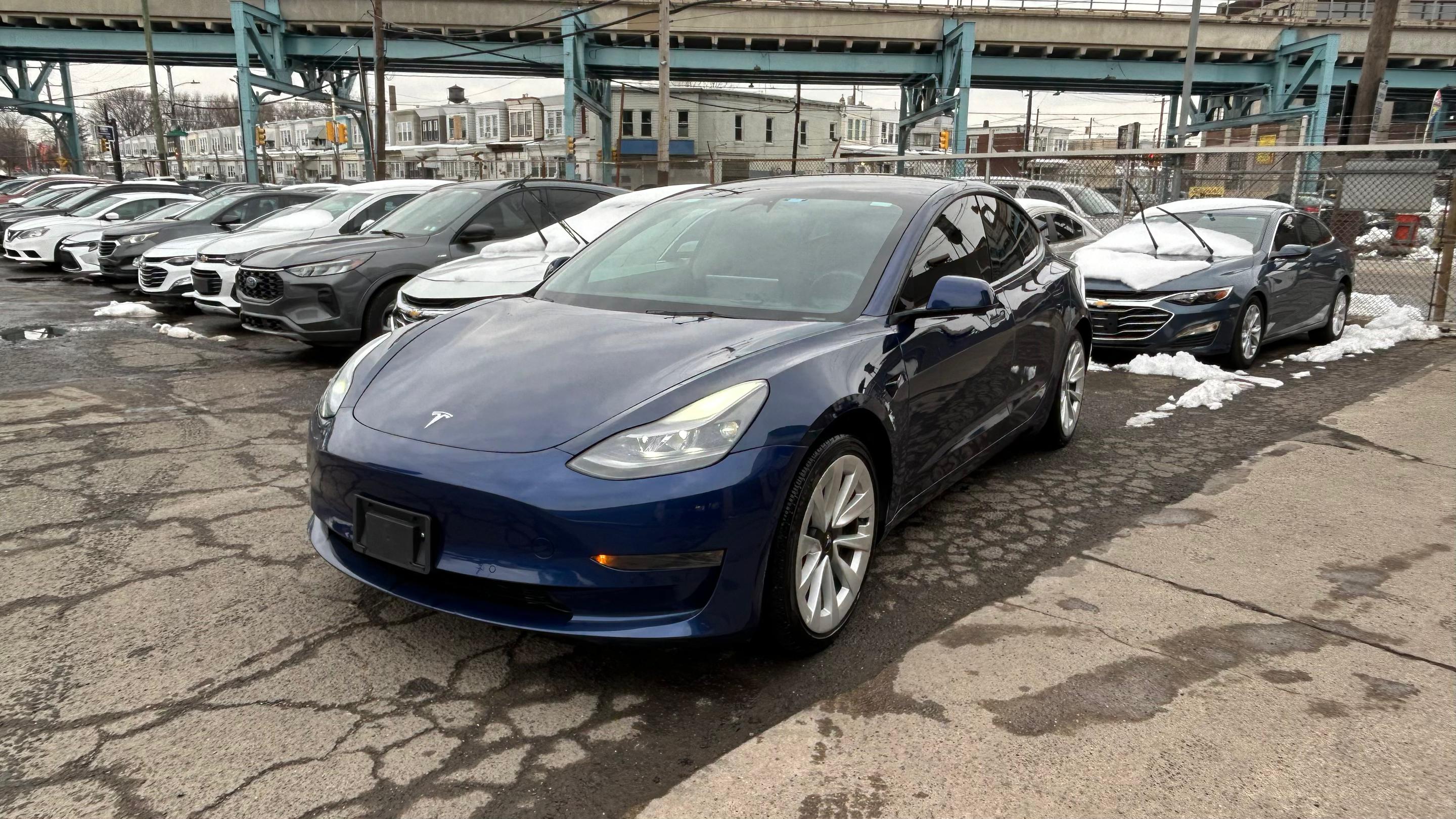 Tesla Model 3 2022 in 