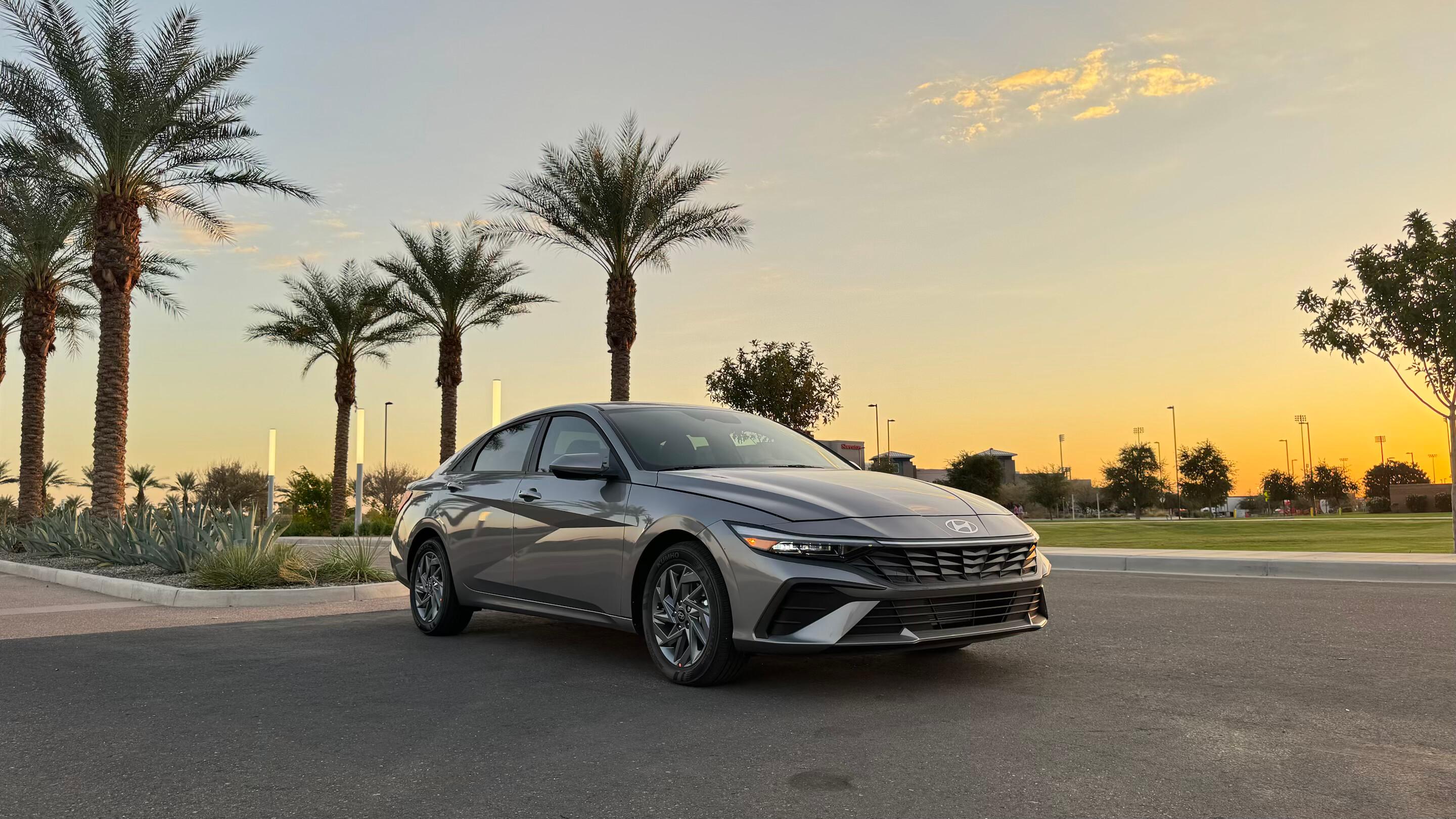 Hyundai Elantra 2024 in Phoenix, AZ
