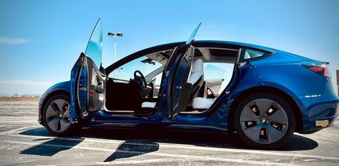 Tesla Model 3 2021