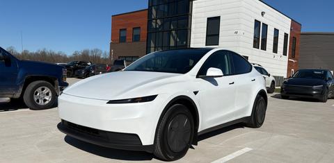 Tesla Model Y 2026