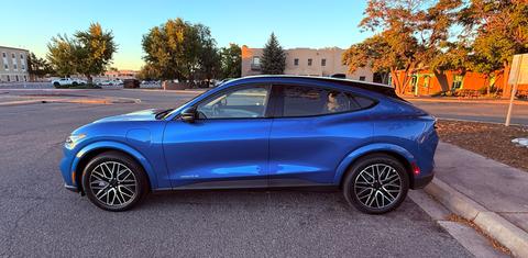 Ford Mustang Mach-E 2025