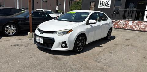 Toyota Corolla 2015