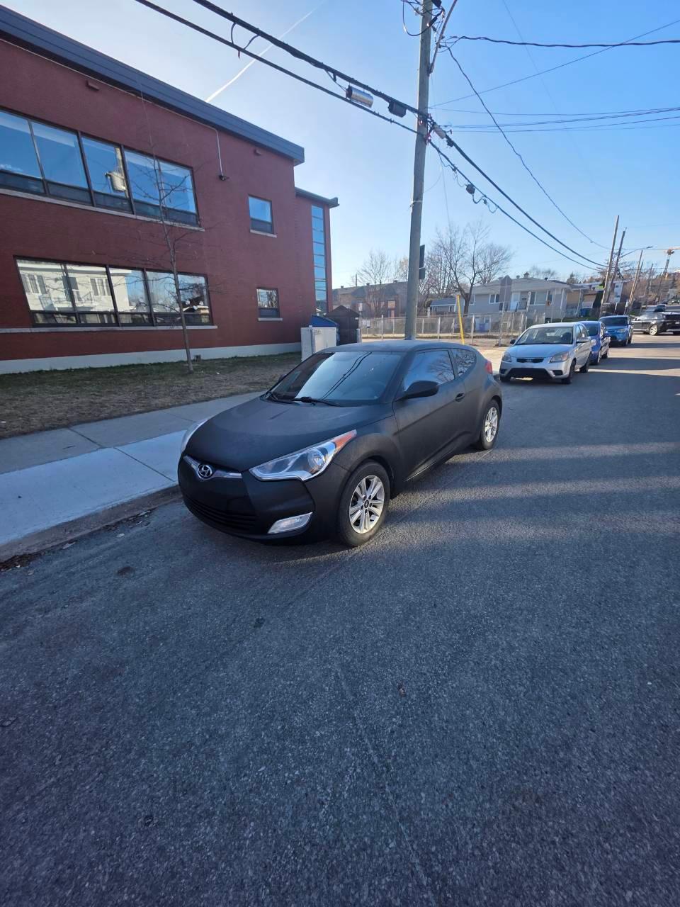 Hyundai Veloster 2016 in Québec, QC