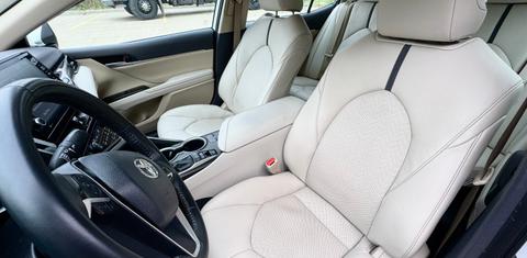 Toyota Camry Hybrid 2021