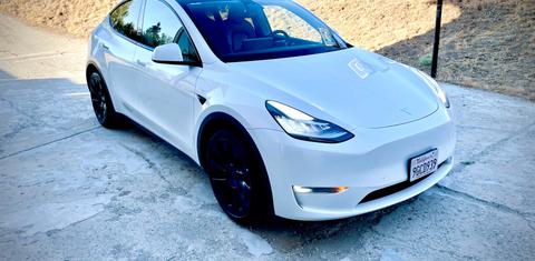 Tesla Model Y 2023