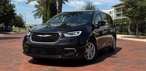 Chrysler Pacifica 2023