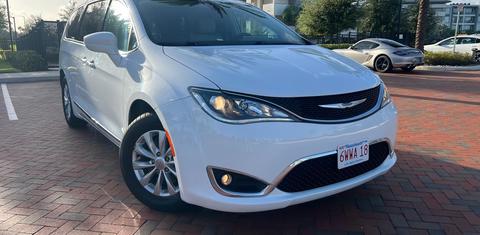 Chrysler Pacifica 2018