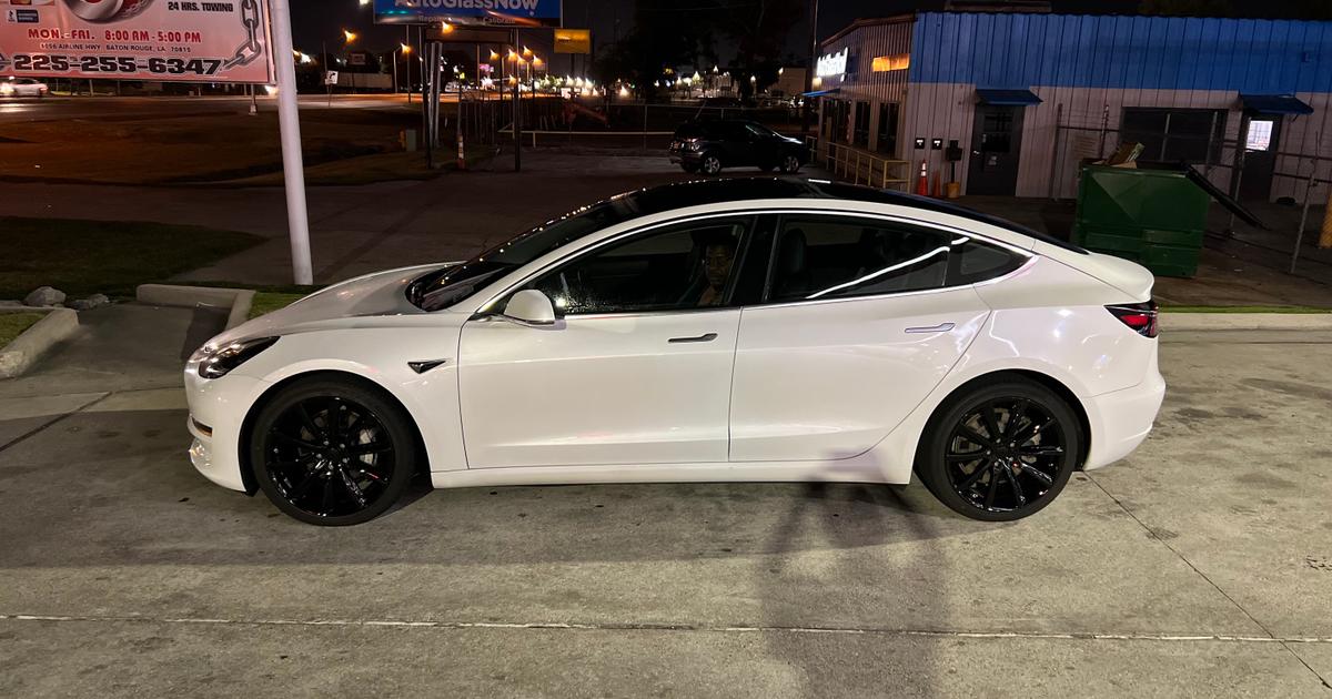 Tesla Model 3 2019 rental in Baton Rouge, LA by Jonté R. Turo