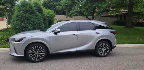 Lexus RX 2023