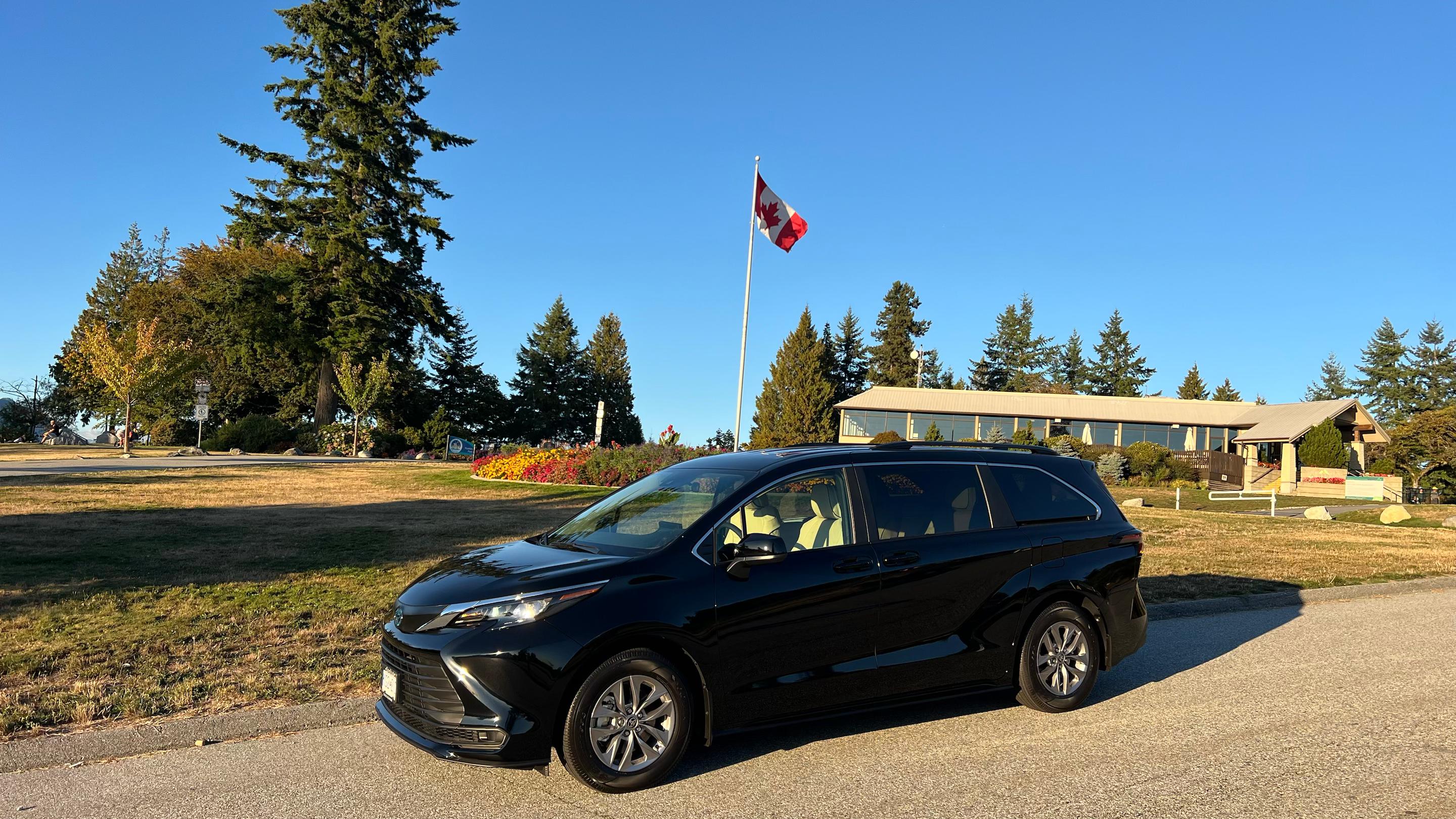 Toyota Sienna 2025 in Vancouver, BC