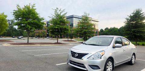 Nissan Versa 2016