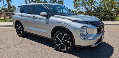 Mitsubishi Outlander PHEV 2023