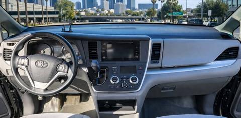 Toyota Sienna 2015